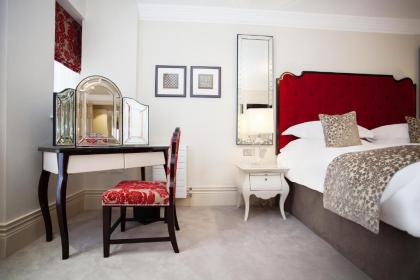 The Apartments by The Sloane Club - image 1