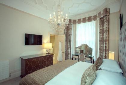 The Apartments by The Sloane Club - image 2