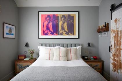Artist Residence London - image 7