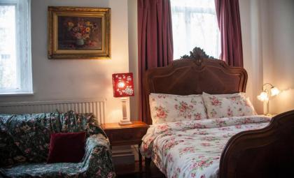 Dawson Place Juliette's Bed and Breakfast - image 18