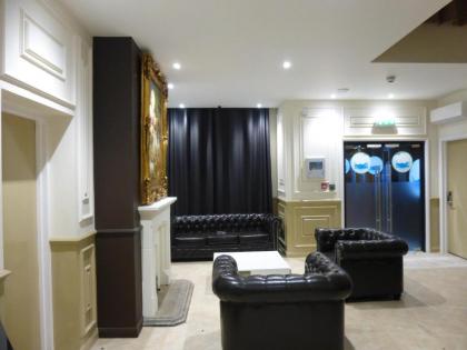 Real Dreams Hotel - image 5