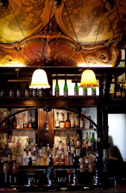 The Warrington Hotel - image 13