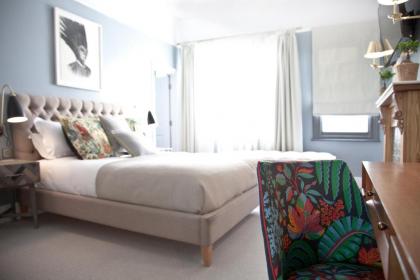 The Warrington Hotel - image 18