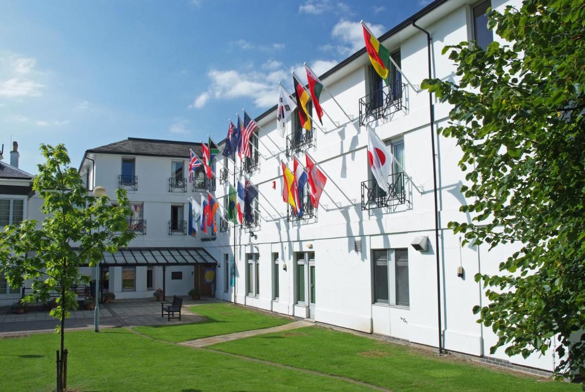 Pax Lodge - main image
