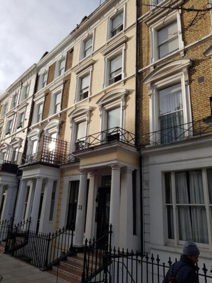 Anwar House - image 16