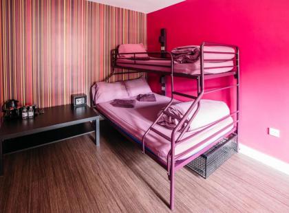 Safestay London Kensington Holland Park - image 12