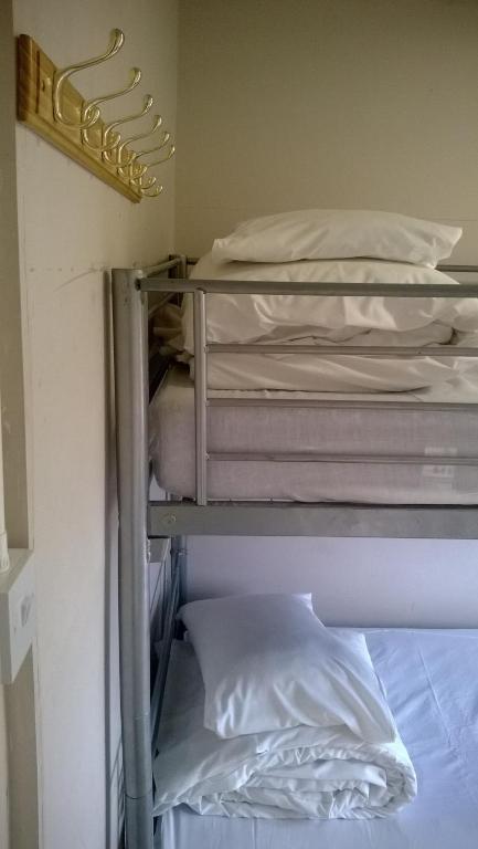 Queen Elizabeth Hostel - main image