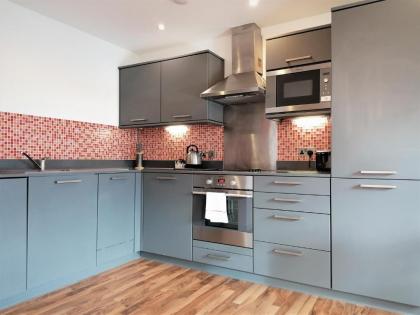 King's Cross Deluxe Serviced Apartments - image 8