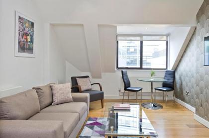Red Lion Court by City2Stay - image 18