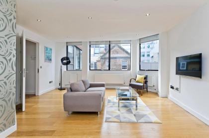 Red Lion Court by City2Stay - image 3