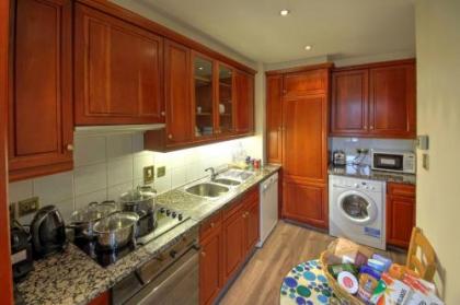 CARLTON COURT - MAYFAIR - image 14