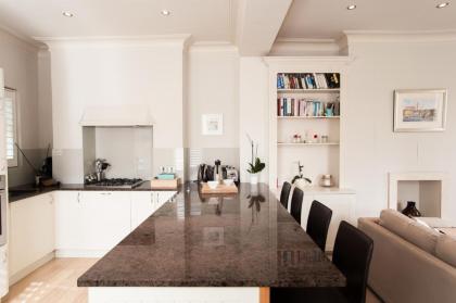 Veeve - King's Road Roof Terrace - image 8