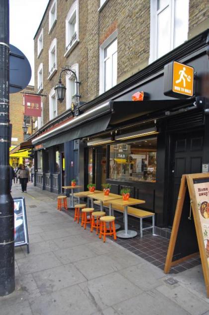 Stylish Fitzrovia Studios W1 - image 17