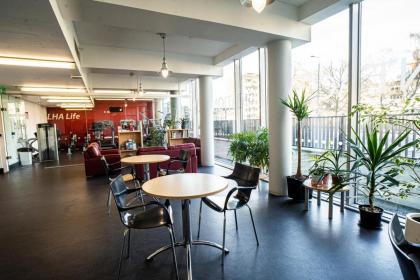 Davies Court (Canary Wharf) - image 4