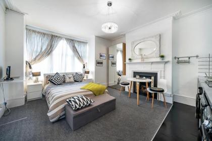 Belsize Park Boutique Accommodation - image 4