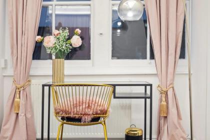 Belsize Park Boutique Accommodation - image 9