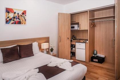 NOX HOTELS - Kensington - image 12