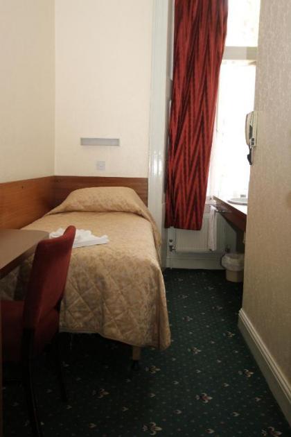 Ridgemount Hotel - image 3