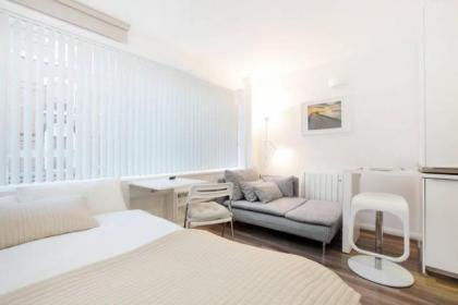 Apartments Craven Terrace - image 8