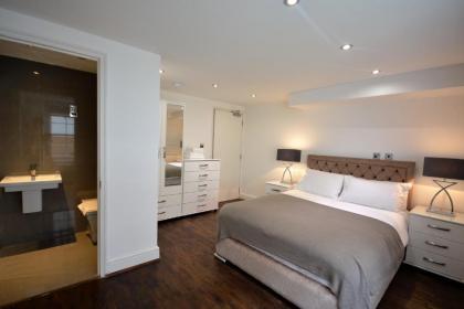 Bloomsbury Residences - image 13