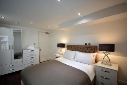 Bloomsbury Residences - image 14