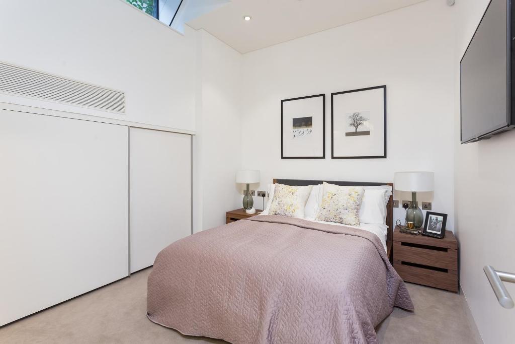 Urban Chic - Chiltern & Baker - image 6
