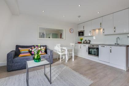 Nell Gwynn Chelsea Accommodation - image 12