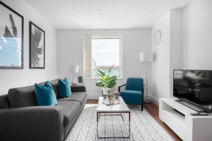 Lincoln Plaza Serviced Apartments by TheSqua.re - image 1