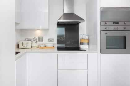 Lincoln Plaza Serviced Apartments by TheSqua.re - image 10