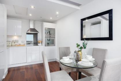 Lincoln Plaza Serviced Apartments by TheSqua.re - image 11