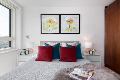 Lincoln Plaza Serviced Apartments by TheSqua.re - image 3
