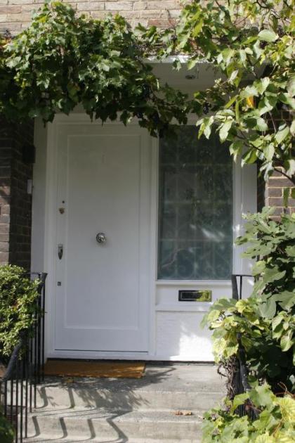 Hyde Park Residence - image 1