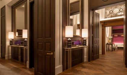 Four Seasons Hotel London at Ten Trinity Square - image 17