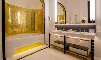 Four Seasons Hotel London at Ten Trinity Square - image 9