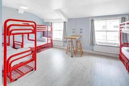 Astor Kensington Hostel - image 20