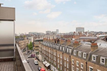 Urban Chic - Baker Street - image 12