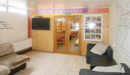 Kensal Green Backpackers 2 - image 19