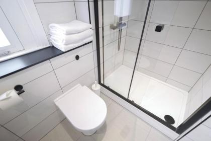 Camden Serviced Apartments - image 18