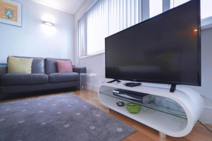 Camden Serviced Apartments - image 5