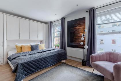 Architect's Sophisticated Private 3bed 3bath House OFF OXFORD ST - image 28