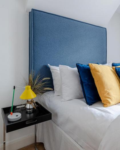 Architect's Sophisticated Private 3bed 3bath House OFF OXFORD ST - image 6