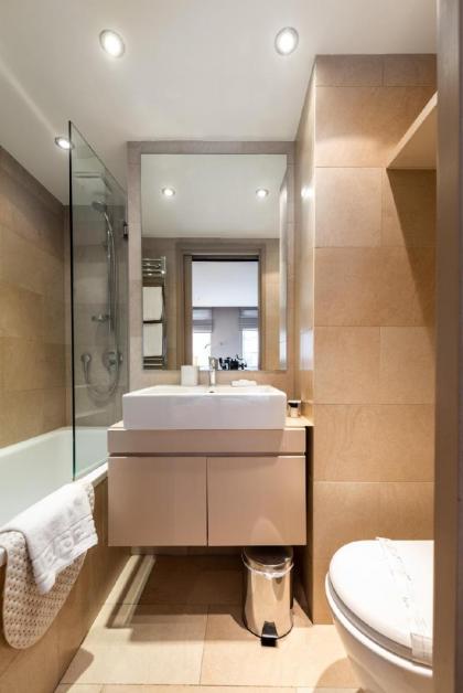 Nell Gwynn House Apartments - image 4