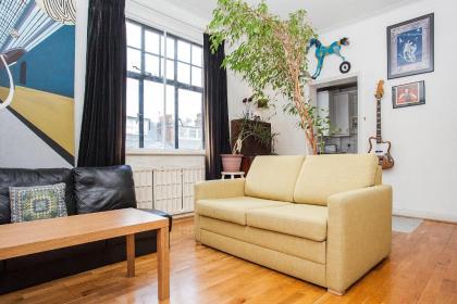 Unique Quirky 1BD in Belsize Park - image 12