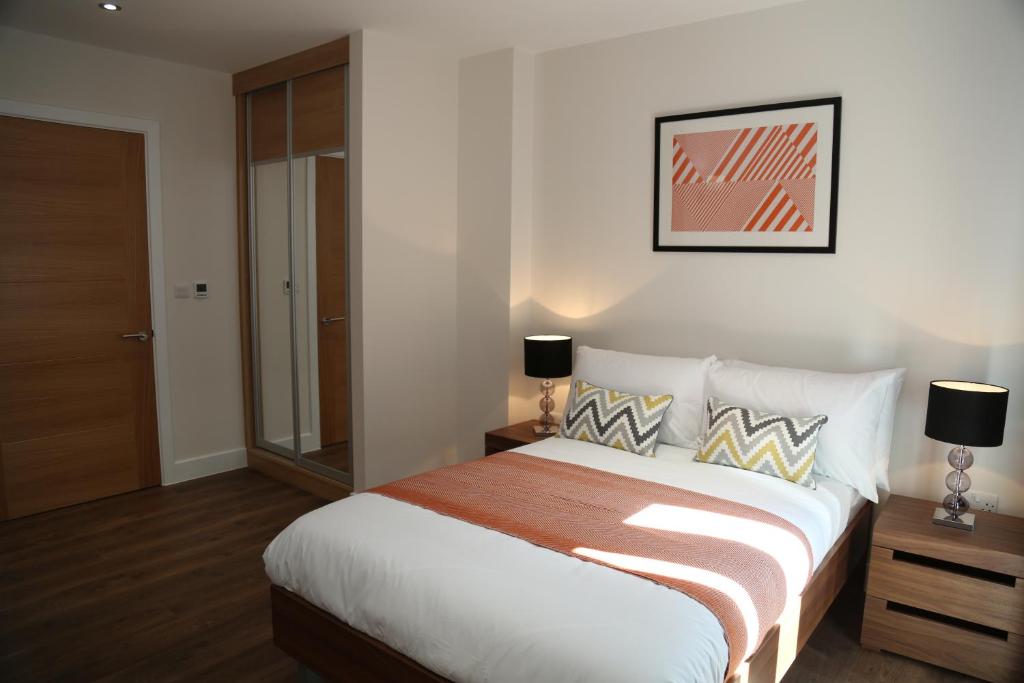 Twyne House Apartments - image 2