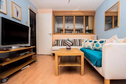 Beautiful Views - 1-Bedroom in Chancery Lane - image 18