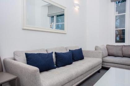 Cosy 1 Bedroom Apartment Near Harrods Knightsbridge - image 5