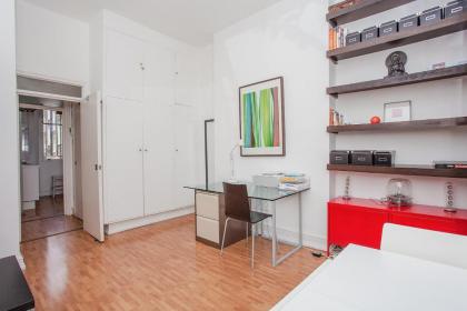 Central Spacious Studio Near Kensington Gardens - image 24