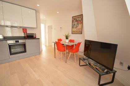 St Anne's Court by Indigo Flats - image 3