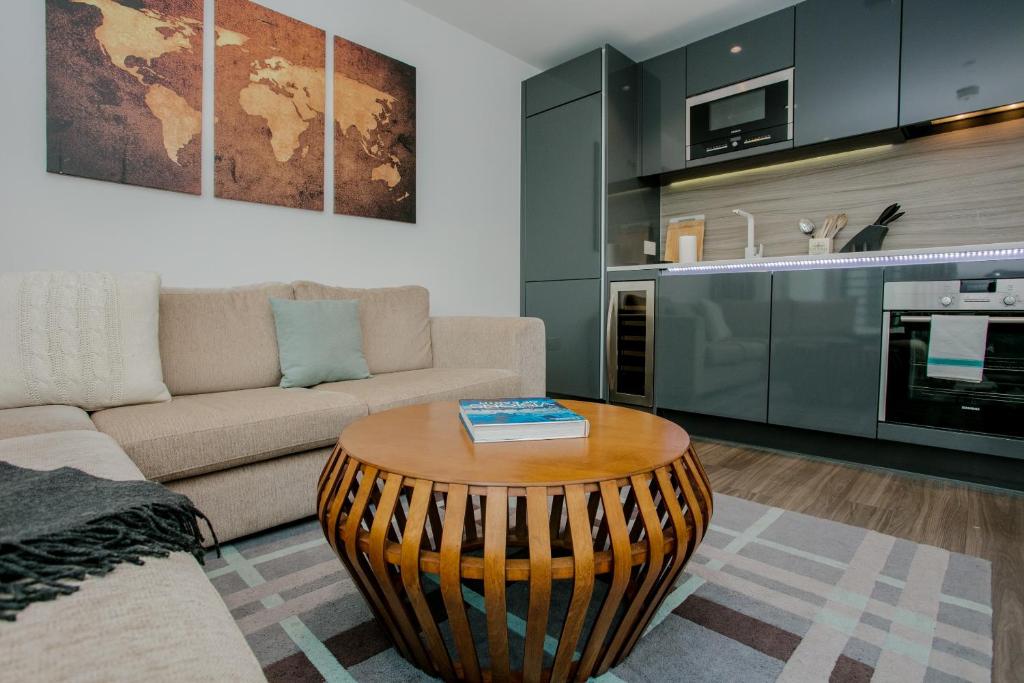 Modern 1 Bed Flat in Wandsworth - image 4