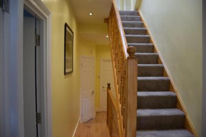 4 Bedroom Apartment & 2 Bedroom apartment - image 10